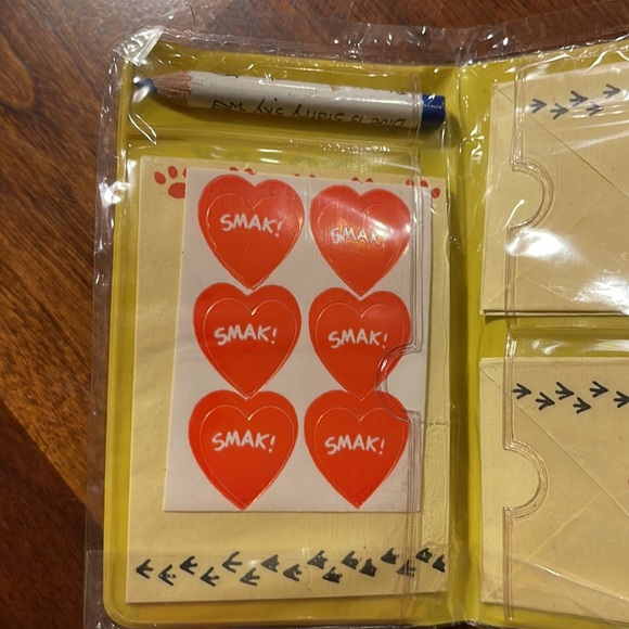 VINTAGE SNOOPY MINI WRITING PORTFOLIO - CUTE STATIONERY SET! - Picture 4 of 8